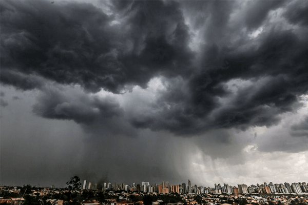 Sonhar Com Tempestade: Quais São Os Principais Significados?